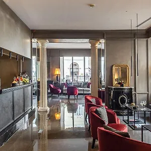 4* Hotell Colonna Palace